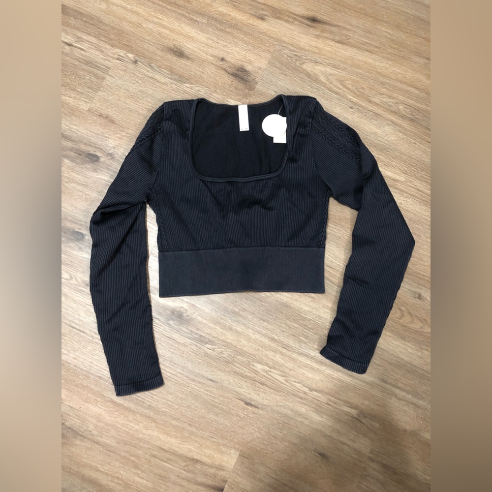 Aerie Black Long Sleeve Crop Top